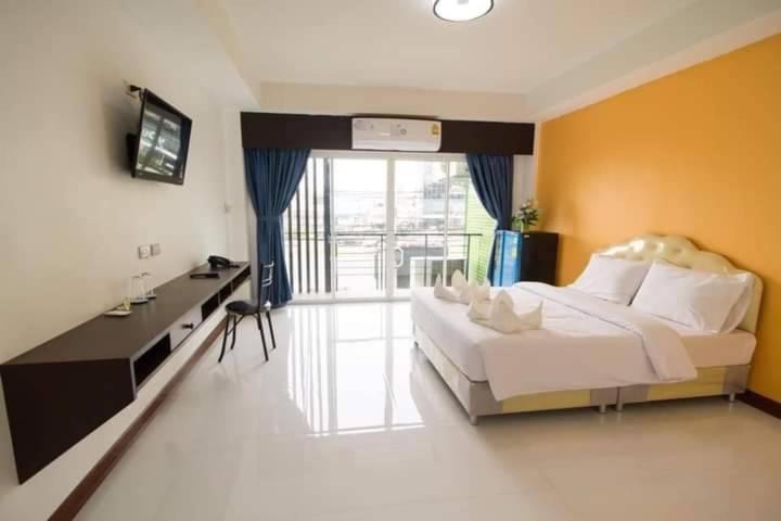 ناخون صوان Vatchara Northgate Hotel المظهر الخارجي الصورة